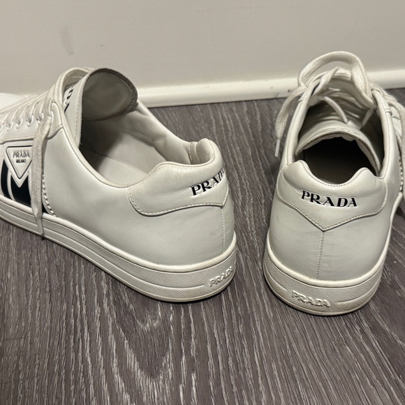 💎 Prada Milano White Leather Sneakers – Men’s Size - Picture 3 of 5